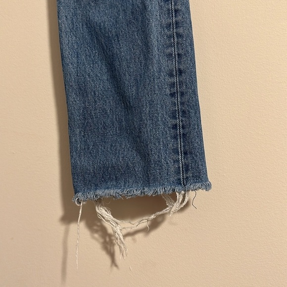 Levi's knee rip blue wash jeans size 24 - Picture 5 of 8